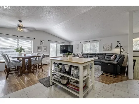 309 E Foothills Drive Newberg OR 97132