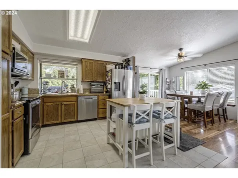 309 E Foothills Drive Newberg OR 97132