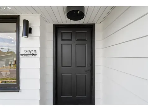 2208 Ne Liberty Street Portland OR 97211