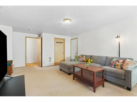 1133 W 31st Street Vancouver WA 98660