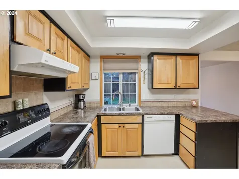 1723 NW 103rd Street Vancouver WA 98685