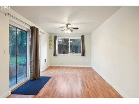 1723 NW 103rd Street Vancouver WA 98685