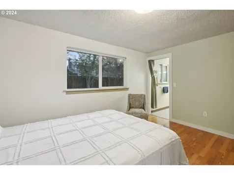 1723 NW 103rd Street Vancouver WA 98685