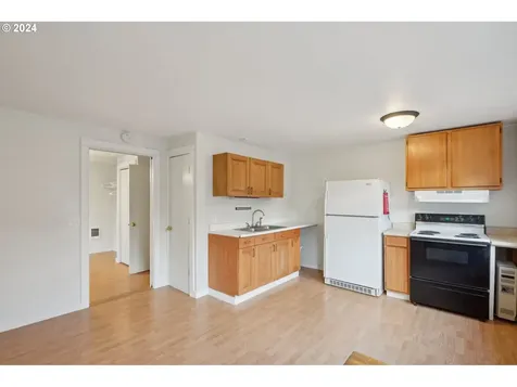 1723 NW 103rd Street Vancouver WA 98685