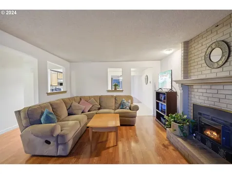 1723 NW 103rd Street Vancouver WA 98685