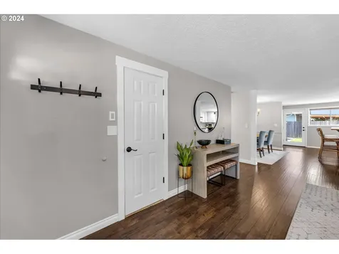 150 Alturas Drive Kelso WA 98626