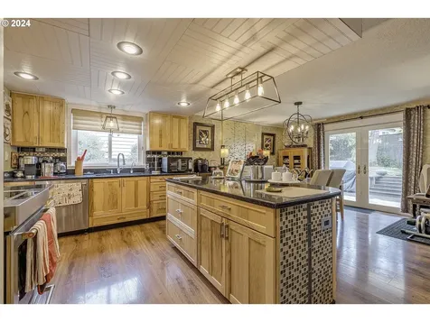 7070 SW 169th Avenue Beaverton OR 97007