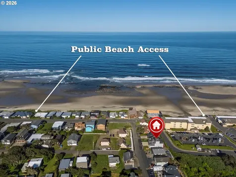 1587 NW 39th Street Lincoln City OR 97367