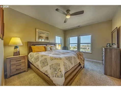 1587 NW 39th Street Lincoln City OR 97367