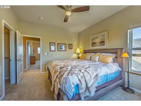 1587 NW 39th Street Lincoln City OR 97367
