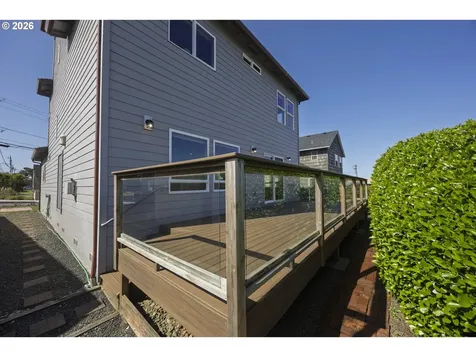 1587 NW 39th Street Lincoln City OR 97367