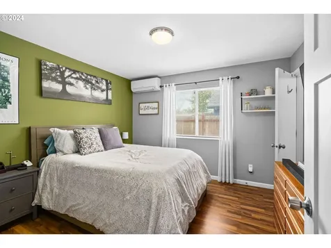 946 Bennett Lane Eugene OR 97404