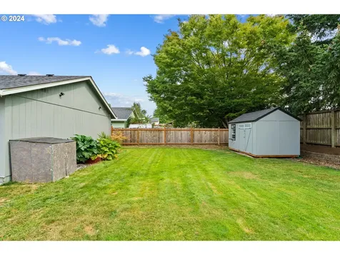 946 Bennett Lane Eugene OR 97404