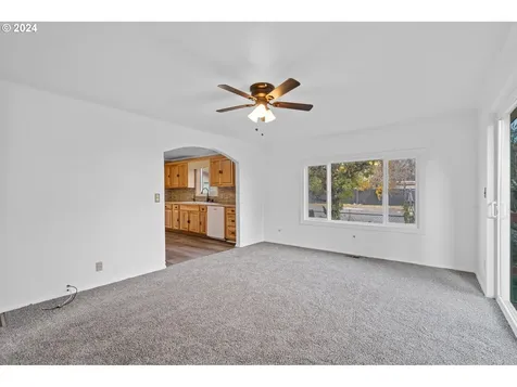 1655 NE 2nd Street Hermiston OR 97838