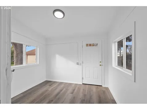 1655 NE 2nd Street Hermiston OR 97838