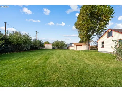 1655 NE 2nd Street Hermiston OR 97838