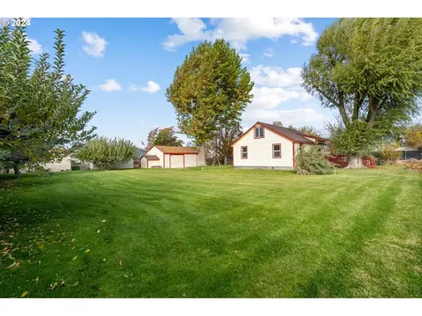 1655 NE 2nd Street Hermiston OR 97838
