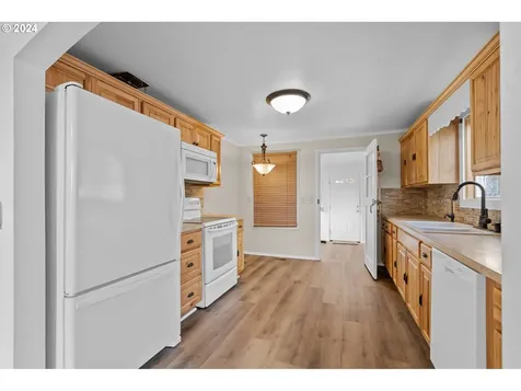 1655 NE 2nd Street Hermiston OR 97838