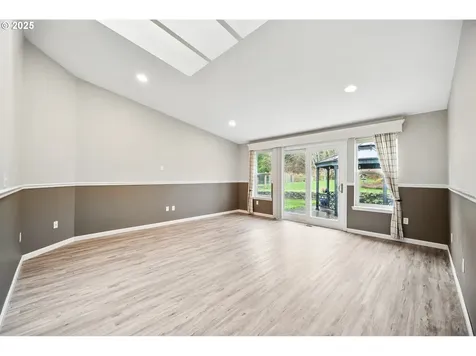 23 Elk Ridge Drive Cathlamet WA 98612