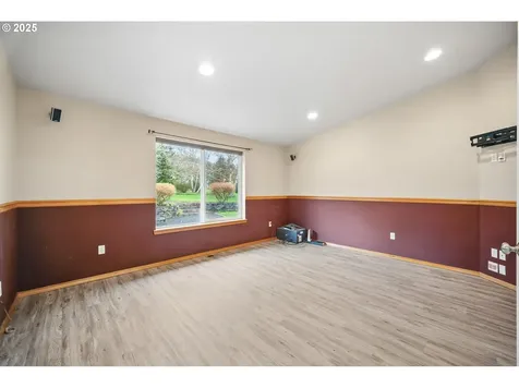 23 Elk Ridge Drive Cathlamet WA 98612