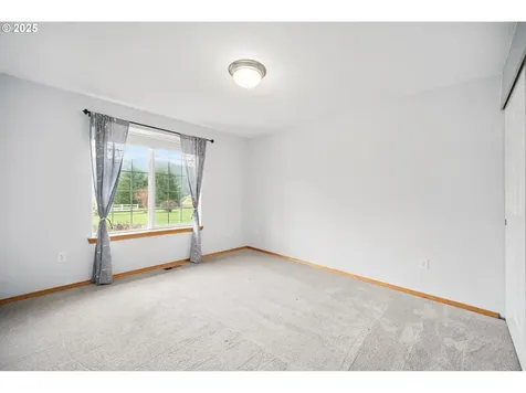23 Elk Ridge Drive Cathlamet WA 98612