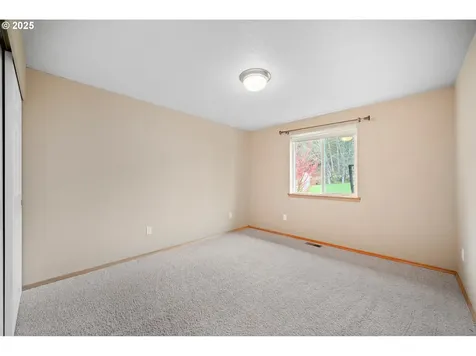 23 Elk Ridge Drive Cathlamet WA 98612