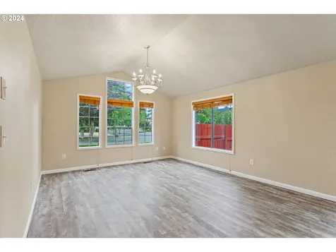 7015 Se Villa Street Hillsboro OR 97123