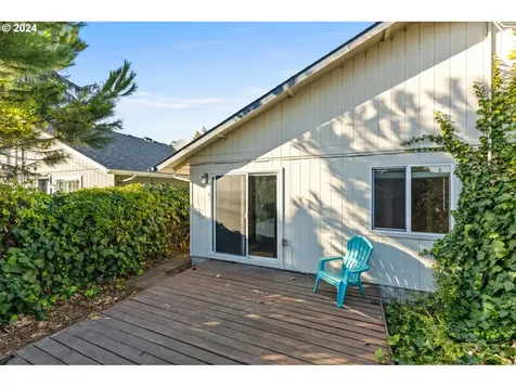 1840 W 10th Avenue Eugene OR 97402