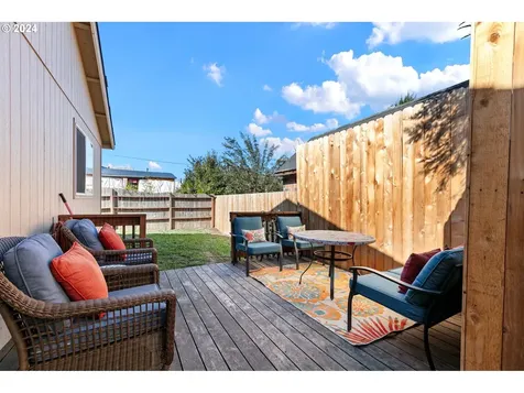 356 20th Street Springfield OR 97477