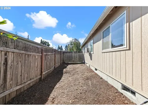 356 20th Street Springfield OR 97477