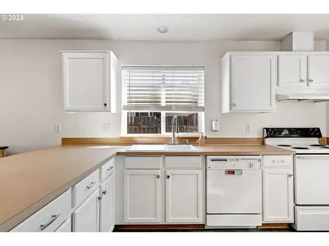 356 20th Street Springfield OR 97477