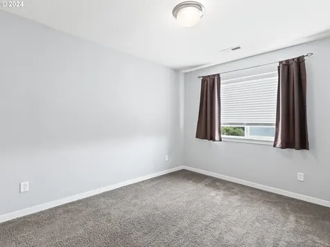 6708 NE 106th Street Vancouver WA 98686