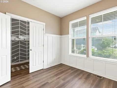 6708 NE 106th Street Vancouver WA 98686