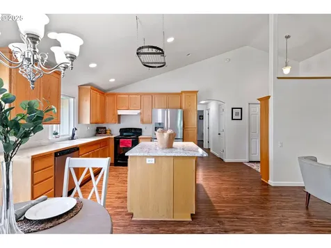 1157 Yew Street Junction City OR 97448