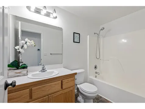 1157 Yew Street Junction City OR 97448