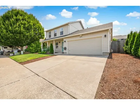 2257 N Irvine Street Cornelius OR 97113