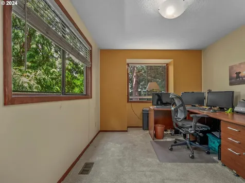 2893 Se Lonny Court Hillsboro OR 97123