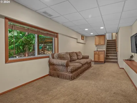 2893 Se Lonny Court Hillsboro OR 97123