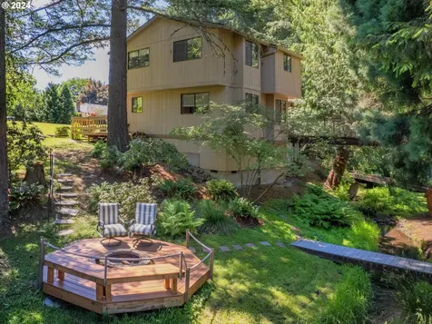 2893 Se Lonny Court Hillsboro OR 97123