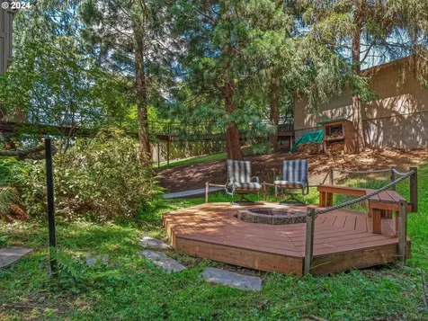 2893 Se Lonny Court Hillsboro OR 97123