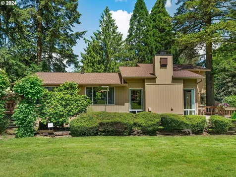 2893 Se Lonny Court Hillsboro OR 97123