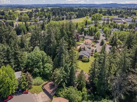 2893 Se Lonny Court Hillsboro OR 97123