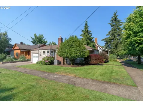 1210 W Broadway Eugene OR 97402