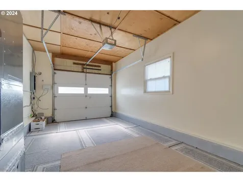 1210 W Broadway Eugene OR 97402