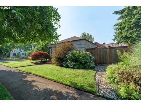 1210 W Broadway Eugene OR 97402