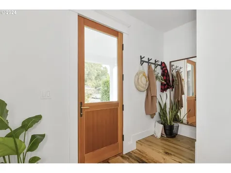 2545 Se 17th Avenue Portland OR 97202