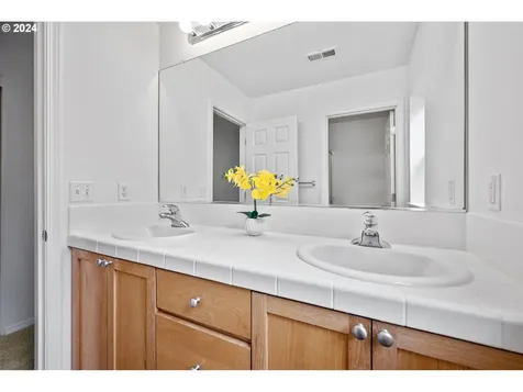 20450 Sw Skiver Street Beaverton OR 97078