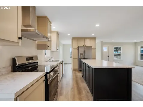 7895 18th Street Bay City OR 97107