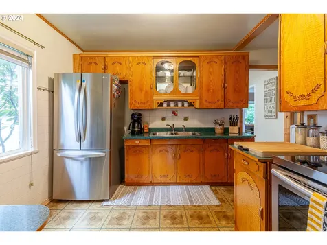 5135 Se 87th Avenue Portland OR 97266
