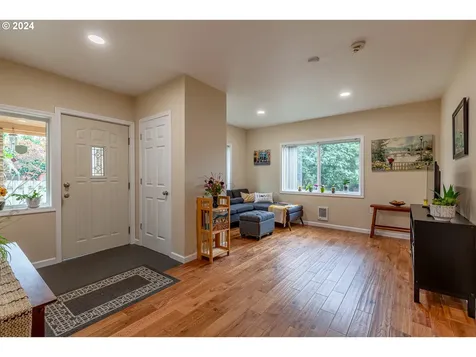 5135 Se 87th Avenue Portland OR 97266